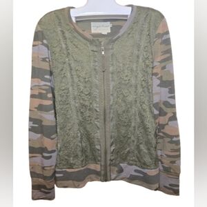 Evy's Tree Camouflage Jacket with Lace Accents